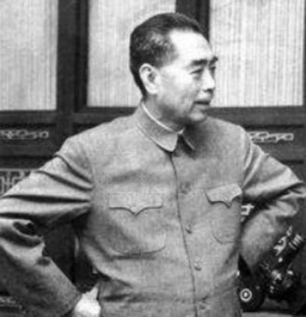 1962年中印戰爭爆發前，毛主席憂心忡忡，張國華的一番話讓他釋懷