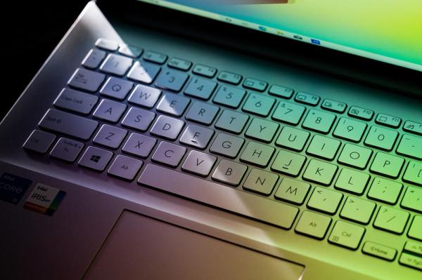 效能輕薄兩不誤，華碩VivoBook15X體驗報告