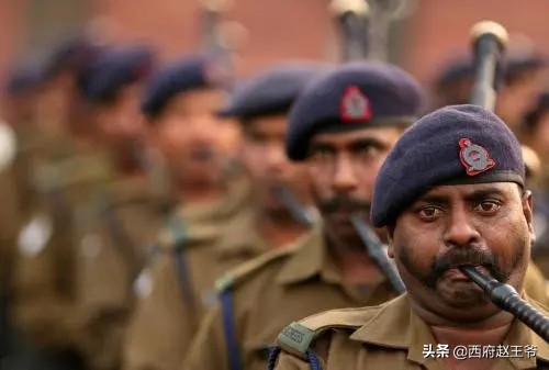 關鍵的轉折：1962年印度出兵挑釁，卻搬起石頭砸了自己的腳