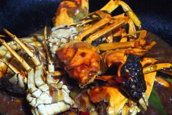 螃蟹做法不只清蒸，做更美味，香辣鮮脆下酒下飯，家人都愛