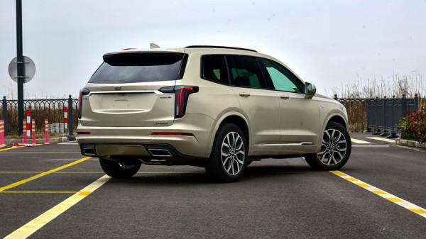 兩胖相爭取其啥？大眾攬境對比凱迪拉克XT6