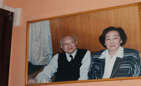 袁世凱死後，子孫過得如何？孫子成物理學家，孫女八旬仍開西餐廳