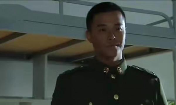 士兵突擊主演罕見合體!王寶強站C位張國強鑲邊,演員近況大不同 士兵突擊主演罕見合體!王寶強站C位張國強鑲邊,演員近況大不同