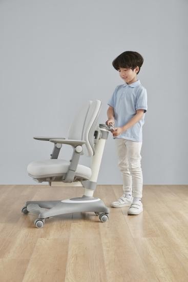 家長們的福音:預防孩子駝背的好幫手兒童學習桌 家長們的福音:預防孩子駝背的好幫手兒童學習桌