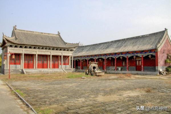 廟還是景區？這個充滿人間煙火氣息的古廟，所遭遇的身份困局