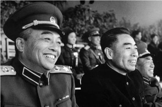 十大元帥中，既當過總參謀長，又當過國防部部長，是哪3位老帥？