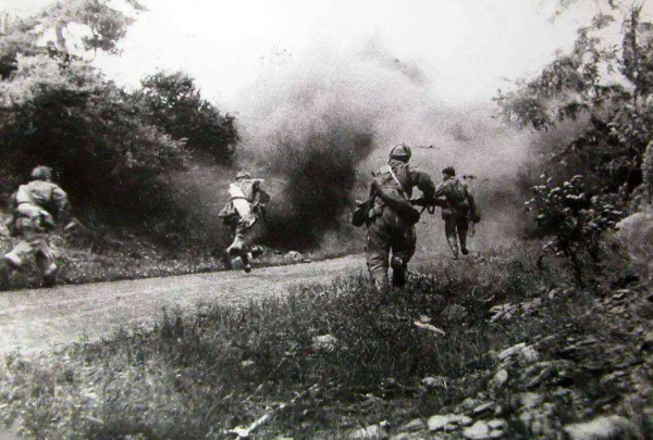 中國志願軍單挑17國，打到美國上下集體沉默，令日本都充滿敬佩