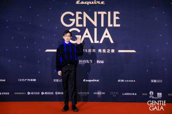 與群星共璀璨 榮耀60系列閃耀時尚先生25週年先生之夜 與群星共璀璨 榮耀60系列閃耀時尚先生25週年先生之夜