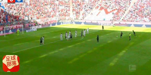 德甲-萊萬連續15場進球 基米希梅開二度 拜仁7-0狂勝波鴻升至榜首