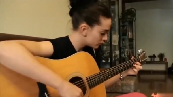 美籍女歌手唐伯虎：漢語十級，說中國話唱中國歌，中國才是我的家