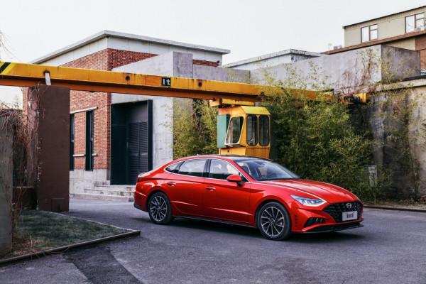 說走就走，這個秋天與第十代索納塔來一場說走就走的旅行