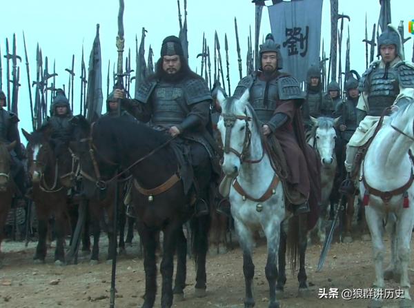 曹丕篡漢自立後，漢獻帝為什麼不去投奔劉備，繼續當皇帝？