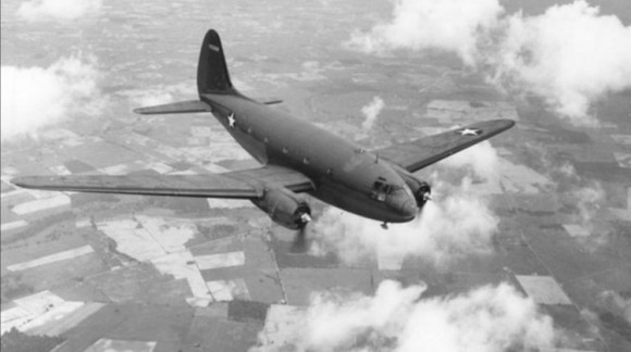 “最牛”志願軍戰俘：被抓後假意叛變，跳傘瞬間將手雷扔進敵機