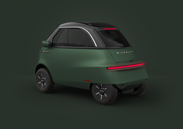 確認過眼神，是我買不起的電動小車