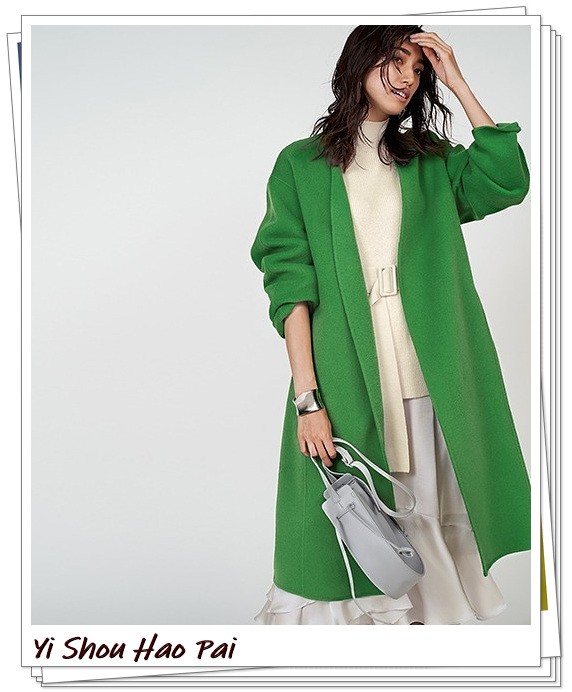 過膝的長大衣怎麼穿才好看？不同顏色的長外套24例搭配示範