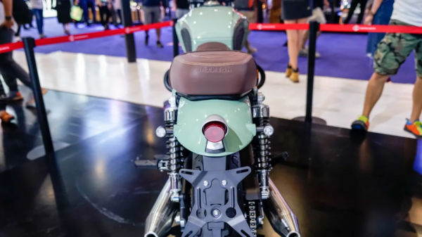 高金GK1200 GK1000公升級新車強勢登陸重慶摩博會