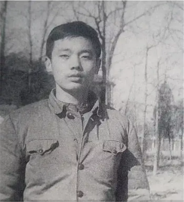 29年前，葛優拍過一部“大尺度”的電影，女二號如今是央視主持人