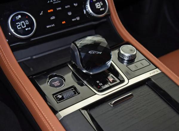 捷豹XFL新車上市三個月優惠10萬起,打7折指日可待 捷豹XFL新車上市三個月優惠10萬起,打7折指日可待