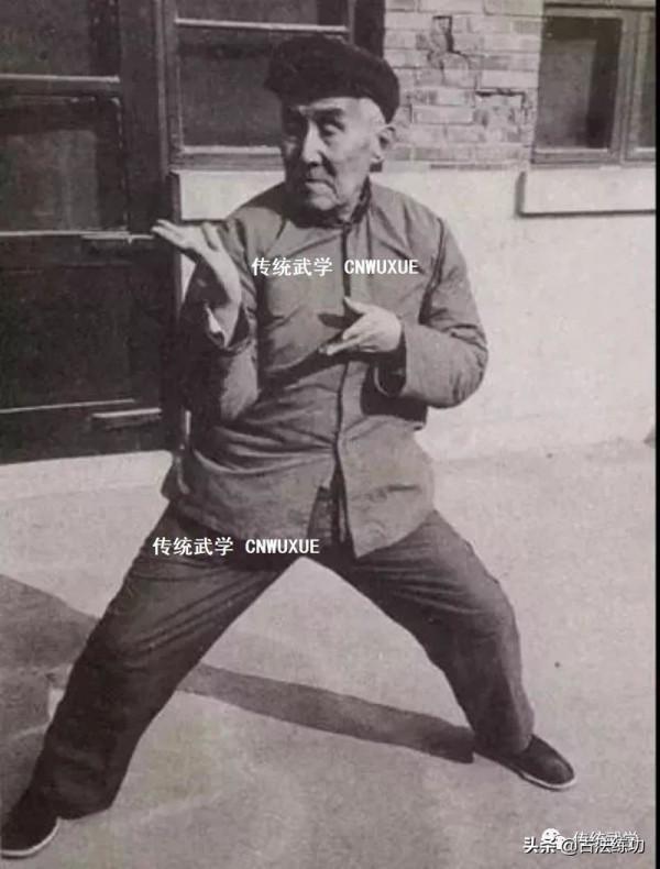 太極拳開胯及腰檔轉換秘訣 太極拳開胯及腰檔轉換秘訣