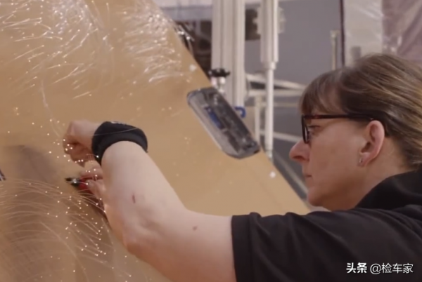 人到中年想買輛勞斯萊斯,落地超500萬的魅影七年後還值幾何 人到中年想買輛勞斯萊斯,落地超500萬的魅影七年後還值幾何