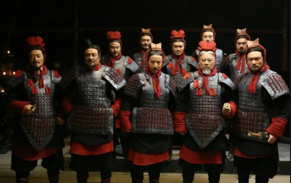 秦朝二世而亡的根本原因,竟是秦始皇和法家一手釀造的 秦朝二世而亡的根本原因,竟是秦始皇和法家一手釀造的