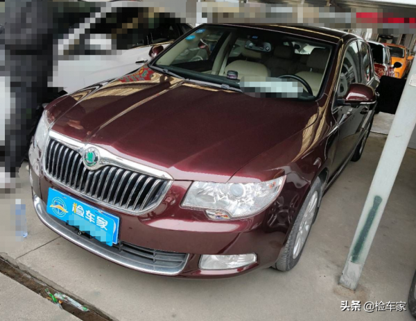 3萬塊的斯柯達昊銳沒人要，拆開內飾聞到臭味，買家：會捱打嗎？