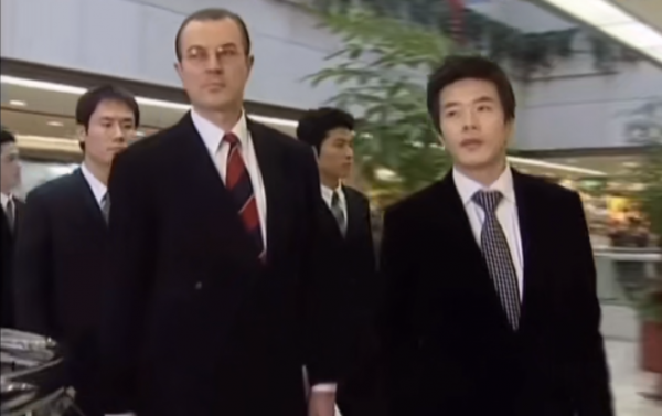 重溫《天國的階梯》，發現車誠俊的帥，需要“俗物”加成