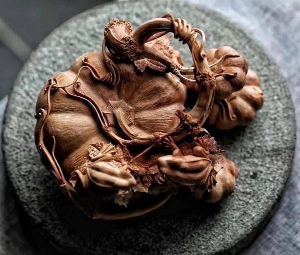 好一個多子多福！如此細膩漂亮的老山檀香手工雕刻，誰不愛