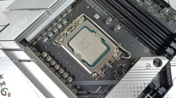 不到100元的風冷散熱器，能壓住12代酷睿嗎？超頻三東海R4000實測