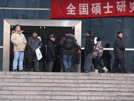 考上研究生才知道，來自“不同家境”的學生，差距不是一星半點