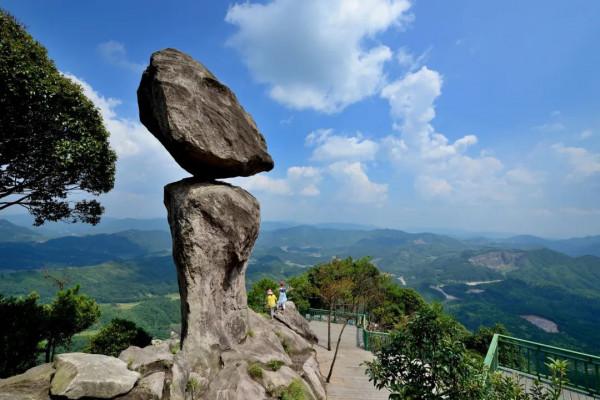 世外桃源菜溪巖