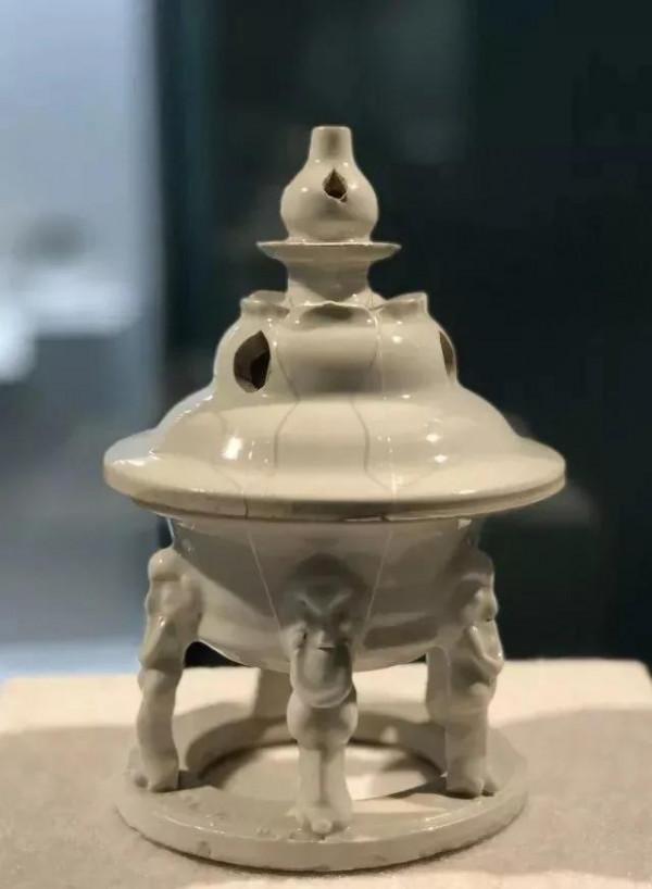 定窯白釉瓷——最高階的白色