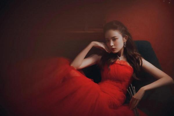 十位女星養眼美圖欣賞，個個美若天仙，你最喜歡誰呢？