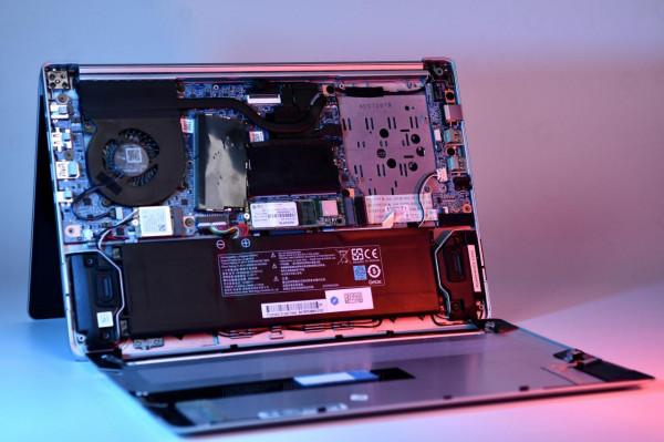 6核ZEN 3獨佔！機械革命無界14輕薄本銳龍版評測