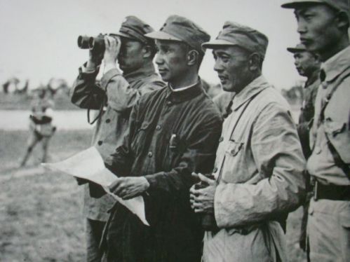 毛主席麾下的“五虎上將”，誰戰功第一？誰書法最好？