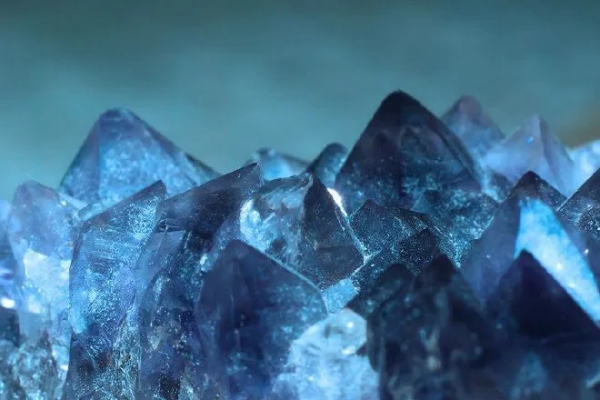 喜馬拉雅鹽是什麼鹽？要2億多年才能形成？為啥禁止出口印度