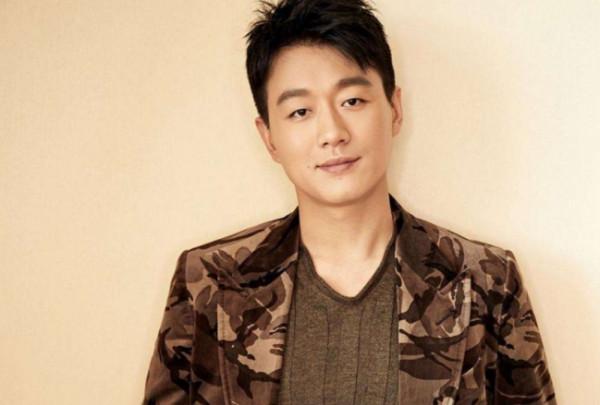 “長春女婿”佟大為:愛妻子愛子女,照顧植物人父親,20年後甦醒 “長春女婿”佟大為:愛妻子愛子女,照顧植物人父親,20年後甦醒