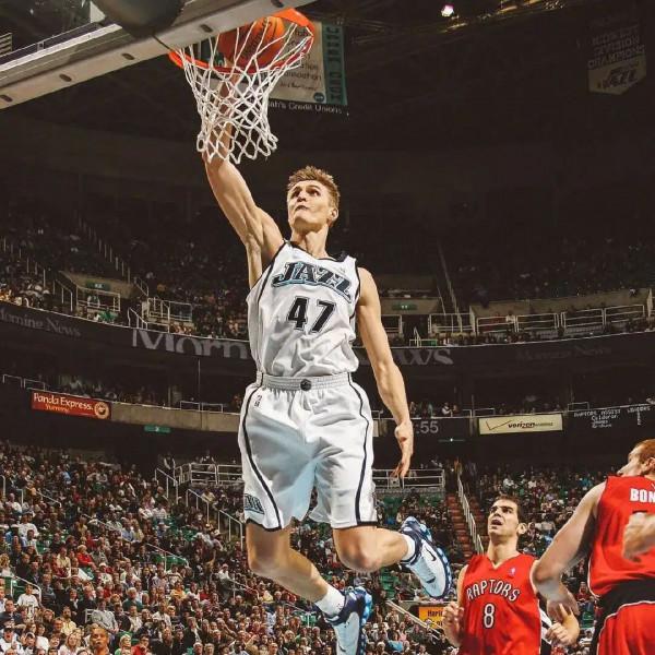 NBA歷史上奇葩球員:1.99米拿籃板王、內線得搶斷王,中鋒得分王 NBA歷史上奇葩球員:1.99米拿籃板王、內線得搶斷王,中鋒得分王