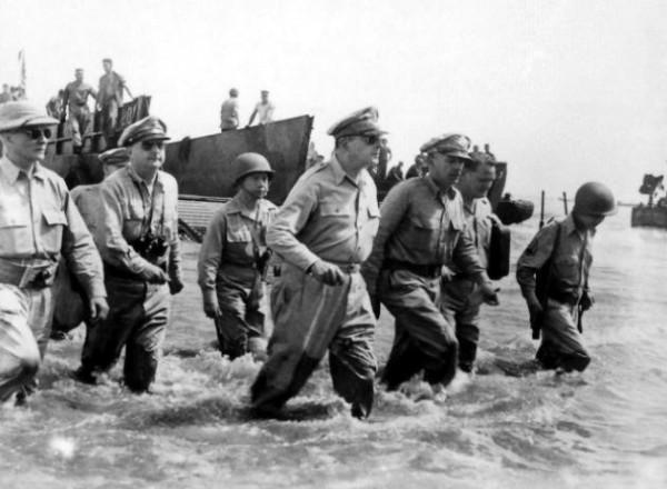 毛主席為應對朝鮮局勢組建了東北邊防軍,萬全之下也留下了惋惜 毛主席為應對朝鮮局勢組建了東北邊防軍,萬全之下也留下了惋惜