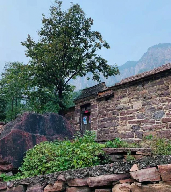 藏在深山人不知的古村,卻是世外桃源,太美了 藏在深山人不知的古村,卻是世外桃源,太美了