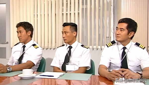 《衝上雲霄》:若說人生無悔是假的,人生要真的無悔,那該多無趣 《衝上雲霄》:若說人生無悔是假的,人生要真的無悔,那該多無趣