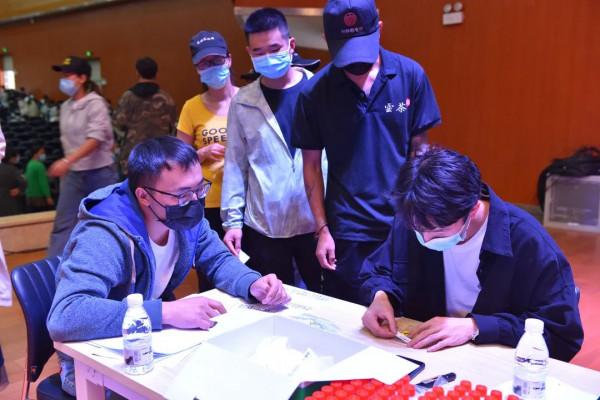 【旅院聚焦】啊~~!剛做完核酸檢測,我又體驗了一把新科技…… 【旅院聚焦】啊~~!剛做完核酸檢測,我又體驗了一把新科技……