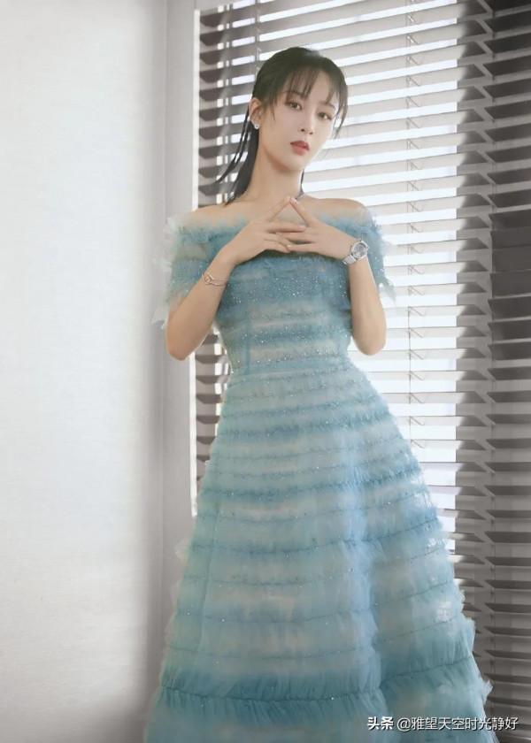 盤點 楊紫的女神衣櫥之絕美禮服裙大賞 瘦下來的小猴子越來越漂亮了 盤點 楊紫的女神衣櫥之絕美禮服裙大賞 瘦下來的小猴子越來越漂亮了