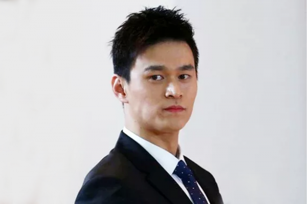 扣在吳京頭上的這頂帽子,恰恰證明4種畸形價值觀,正在野蠻生長 扣在吳京頭上的這頂帽子,恰恰證明4種畸形價值觀,正在野蠻生長