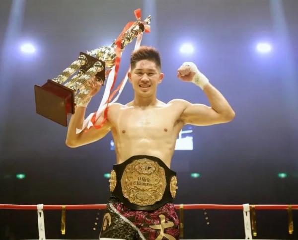 日本K-1王者挑戰武林風“西毒”歐陽鋒，中日70KG頂級力量碰撞