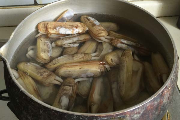 七夕會 &CenterDot; 美食｜竹蟶湯裡鄉思情