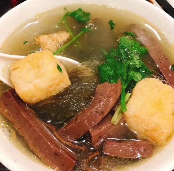 國內最坑遊客的十條美食街，你踩坑了嗎？