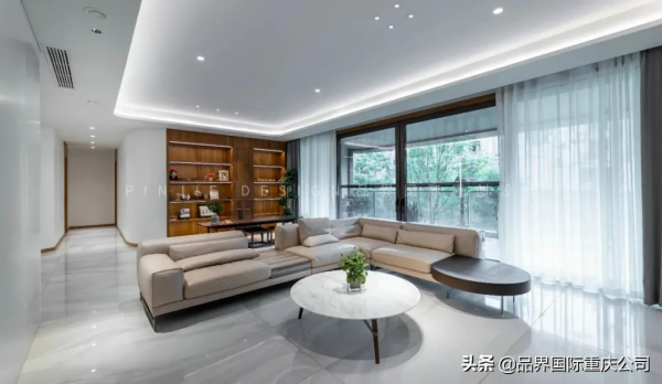 重慶夫妻340㎡新家,全屋做曲型吊頂,鄰居直呼第一次見,羨慕 重慶夫妻340㎡新家,全屋做曲型吊頂,鄰居直呼第一次見,羨慕