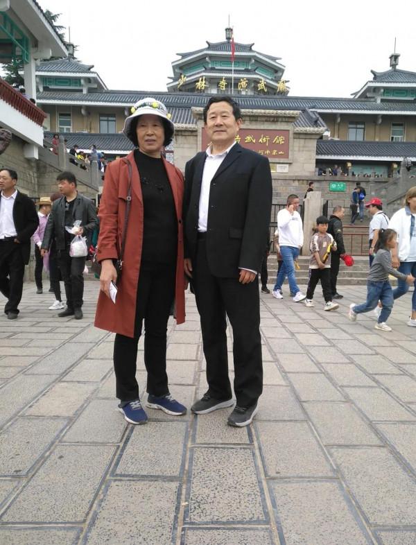 江城子•偕妻覽勝有感 (詞林正韻,第二部) 江城子•偕妻覽勝有感 (詞林正韻,第二部)