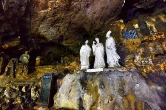 楹聯創作修辭篇之廿五•倒裝